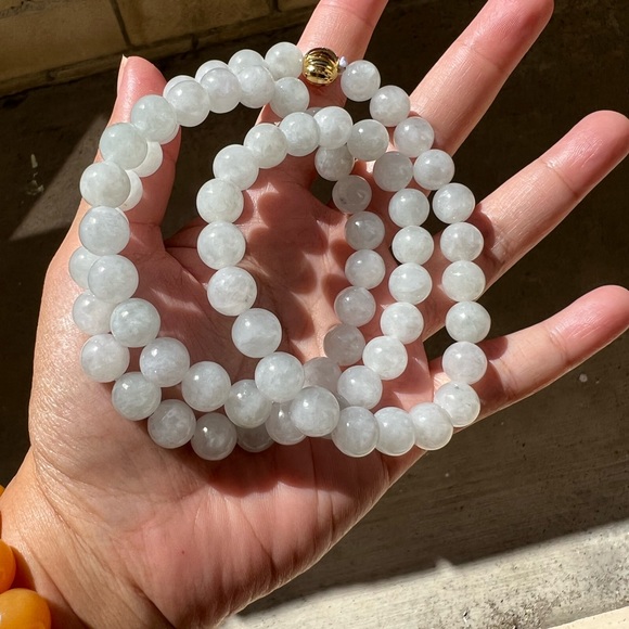 Jade necklace - Picture 7 of 8